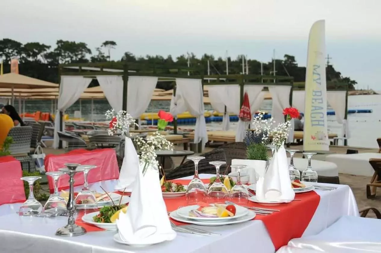 MEDERRESORT_SHABAVIZ (6).jpg